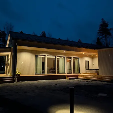 Villa Haven With Private Jacuzzi And Sauna - Brand New - Near Airport & Santa Claus Village Rovaniemi