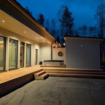 Villa Haven With Private Jacuzzi And Sauna - Brand New - Near Airport & Santa Claus Village *