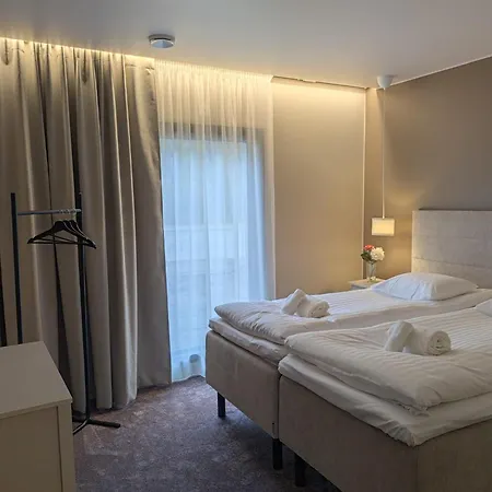 Haven With Private Jacuzzi And Sauna - Brand New - Near Airport & Santa Claus Village *