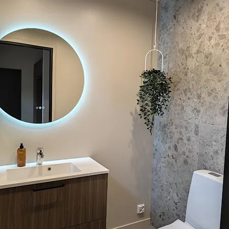 Haven With Private Jacuzzi And Sauna - Brand New - Near Airport & Santa Claus Village Villa *