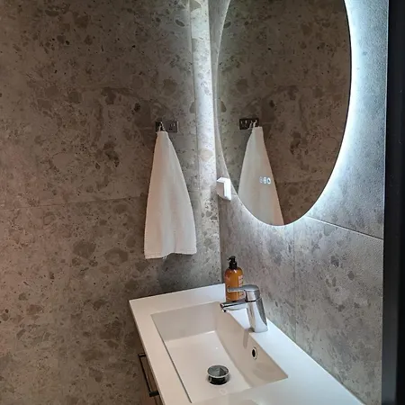 Haven With Private Jacuzzi And Sauna - Brand New - Near Airport & Santa Claus Village * Rovaniemi